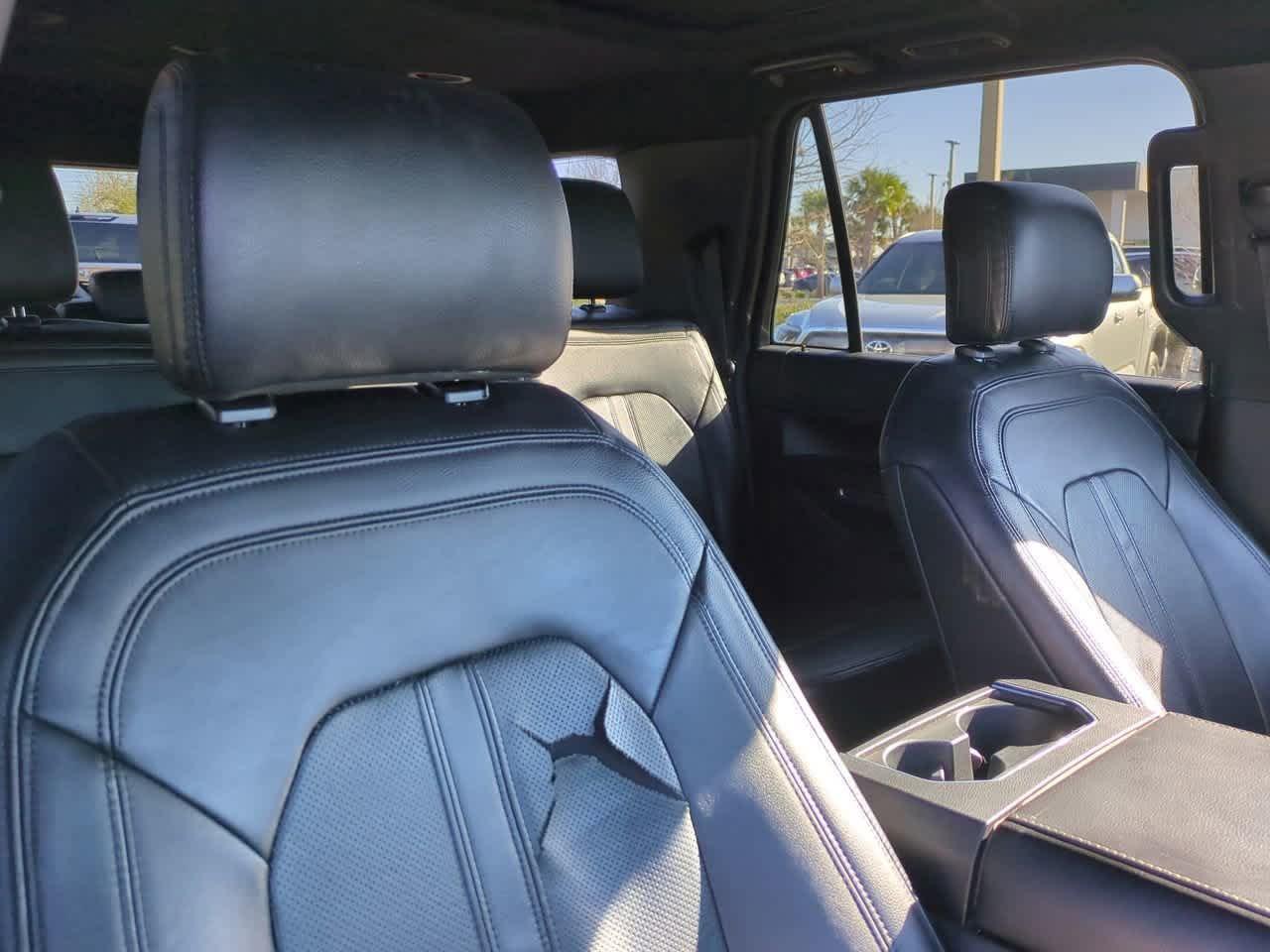 Ford Expedition Max Limited Rwd - Thumbnail 8