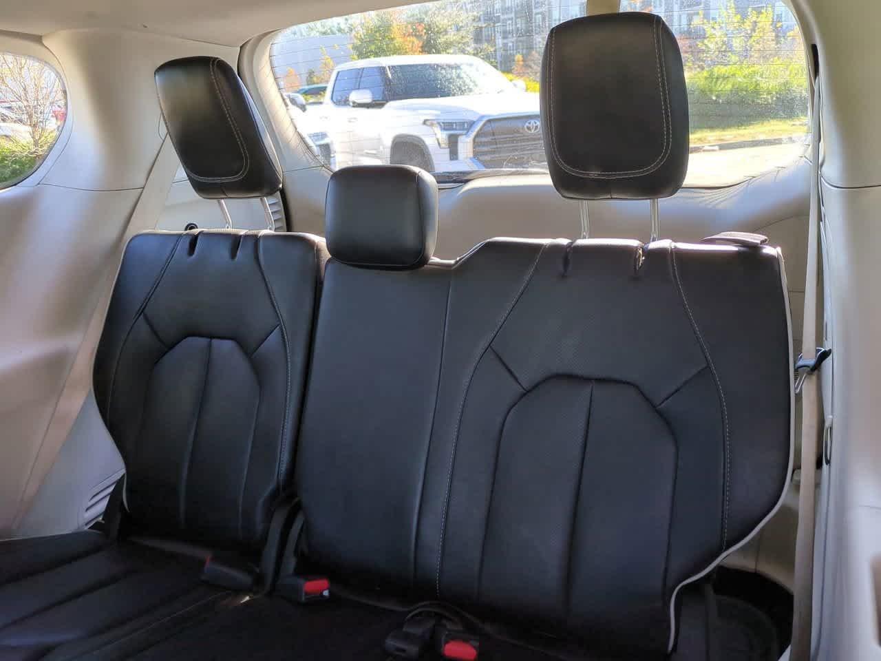 Chrysler Pacifica Hybrid Limited Fwd - Thumbnail 14