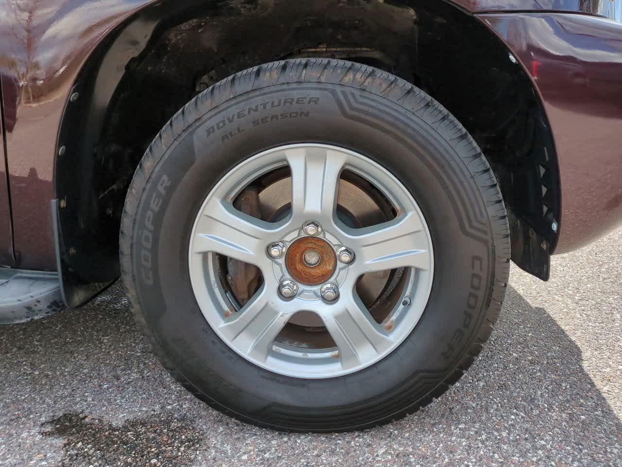 Toyota Sequoia Sr5 Rwd - Thumbnail 12