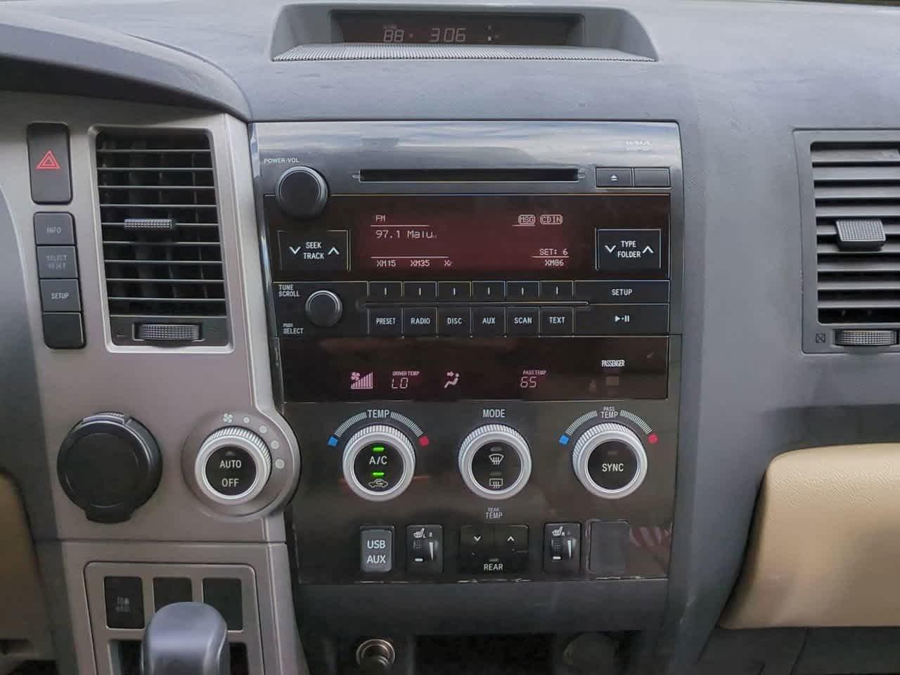 Toyota Sequoia Sr5 Rwd - Thumbnail 19