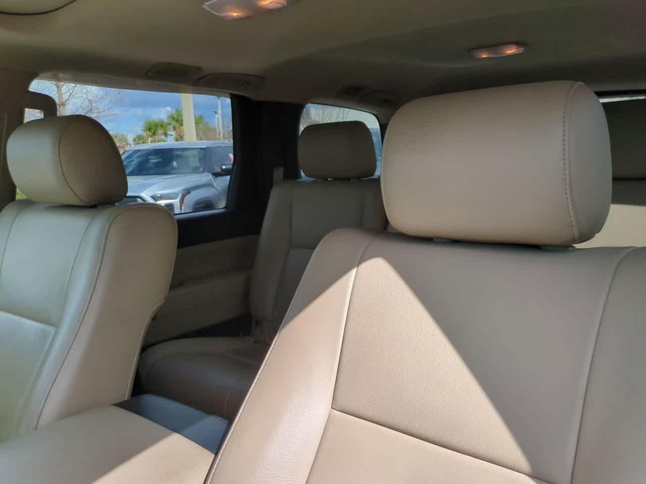 Toyota Sequoia Sr5 Rwd - Thumbnail 9