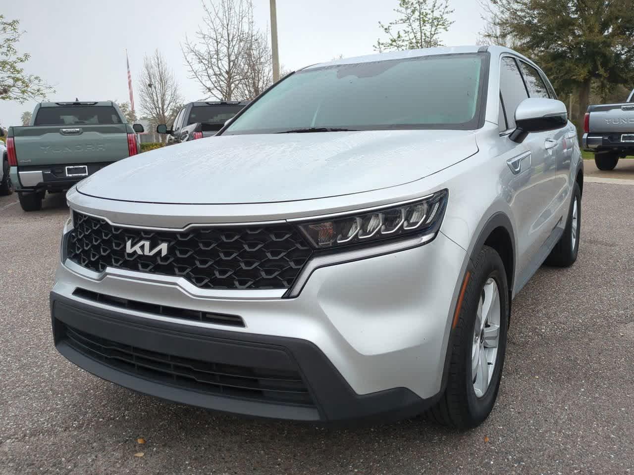 Kia Sorento Lx Fwd - Thumbnail 3