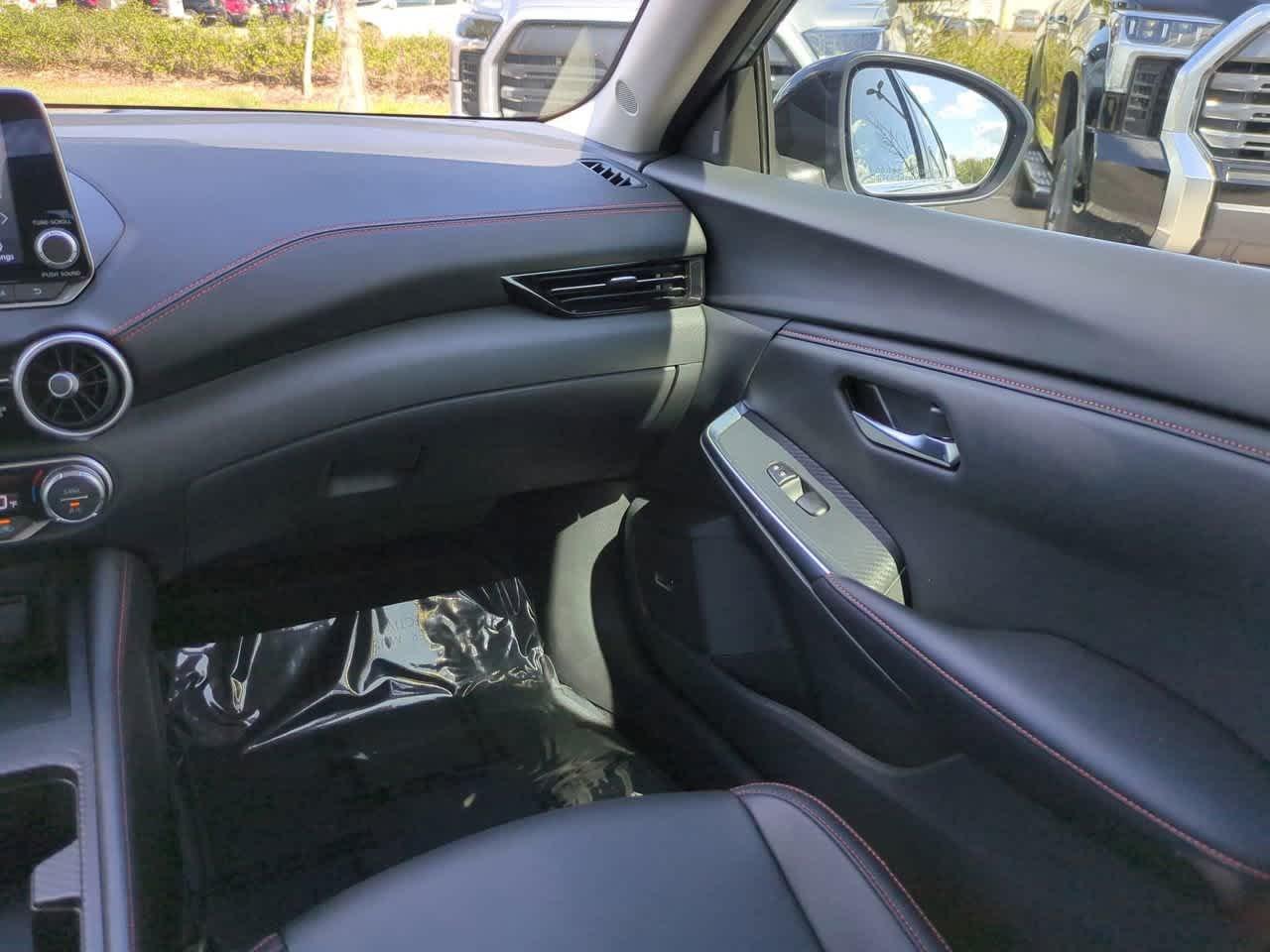 Nissan Sentra Sr Fwd - Thumbnail 17