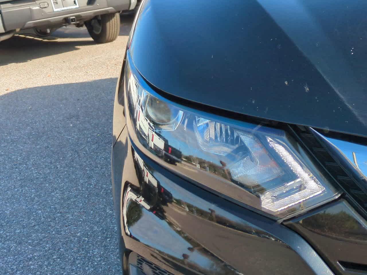 Nissan Rogue Sport Sv Fwd - Thumbnail 11