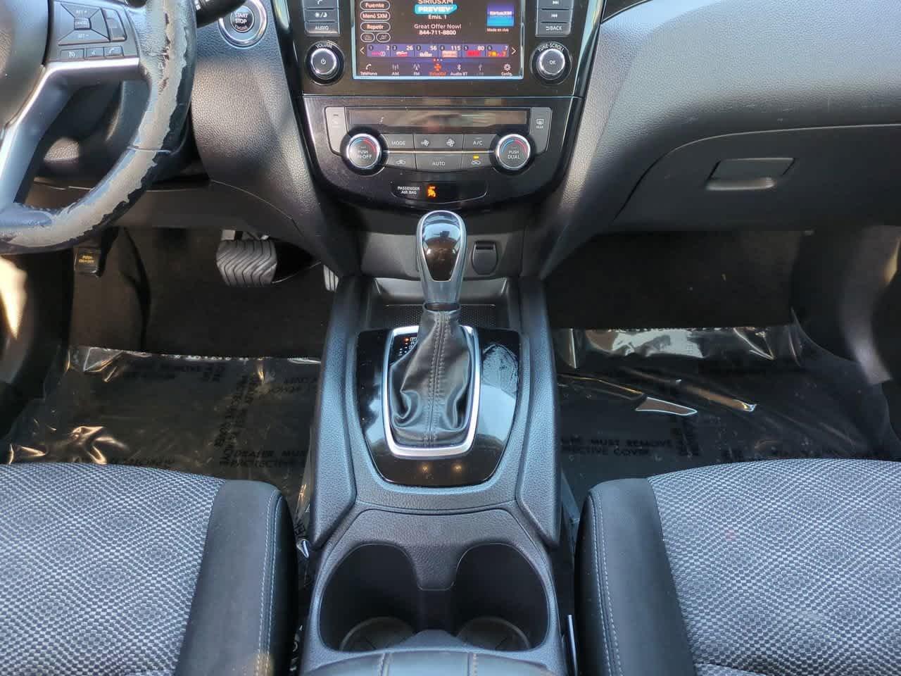 Nissan Rogue Sport Sv Fwd - Thumbnail 19