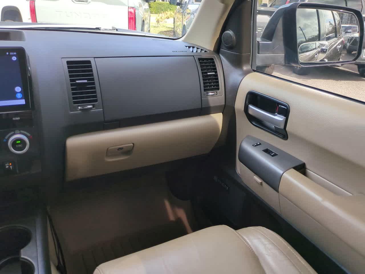 Toyota Sequoia Ltd Rwd - Thumbnail 18