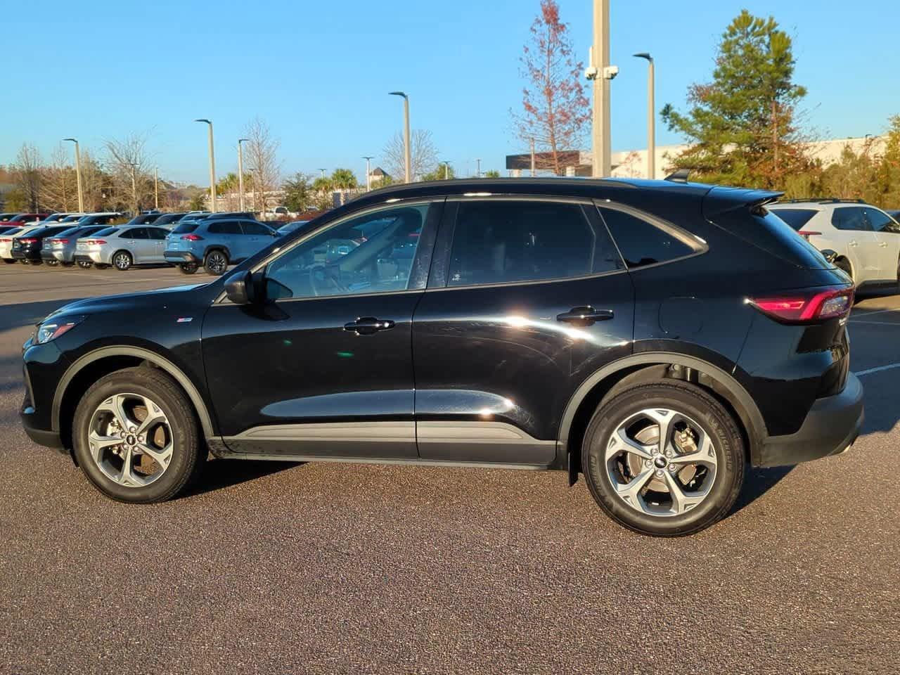 Ford Escape St-Line Awd - Thumbnail 4