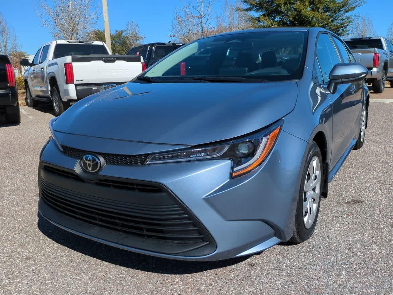 Toyota Corolla Le Fwd 4Dr Car - Thumbnail 3