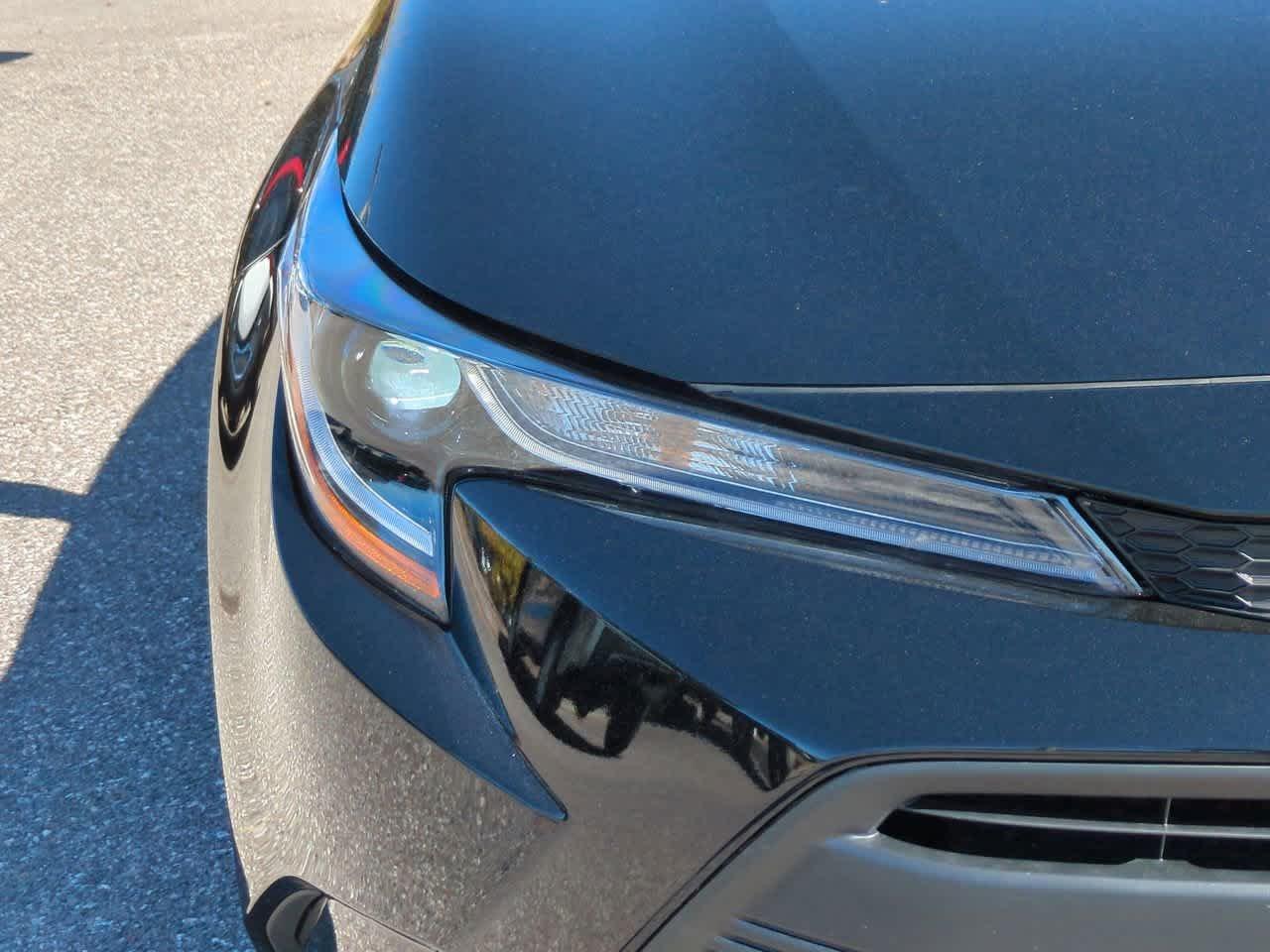 Toyota Corolla Le Fwd 4Dr Car - Thumbnail 11