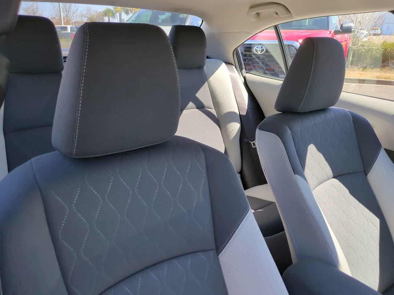 Toyota Corolla Le Fwd 4Dr Car - Thumbnail 8