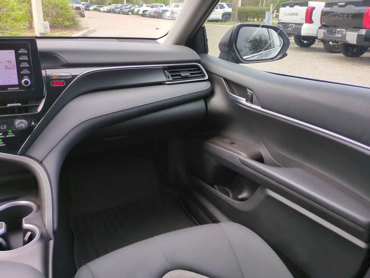 Toyota Camry Le Fwd 4Dr Car - Thumbnail 16