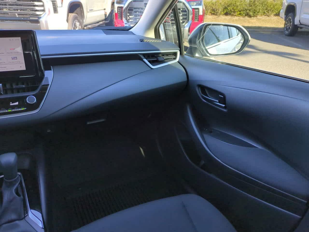 Toyota Corolla Le Fwd 4Dr Car - Thumbnail 17