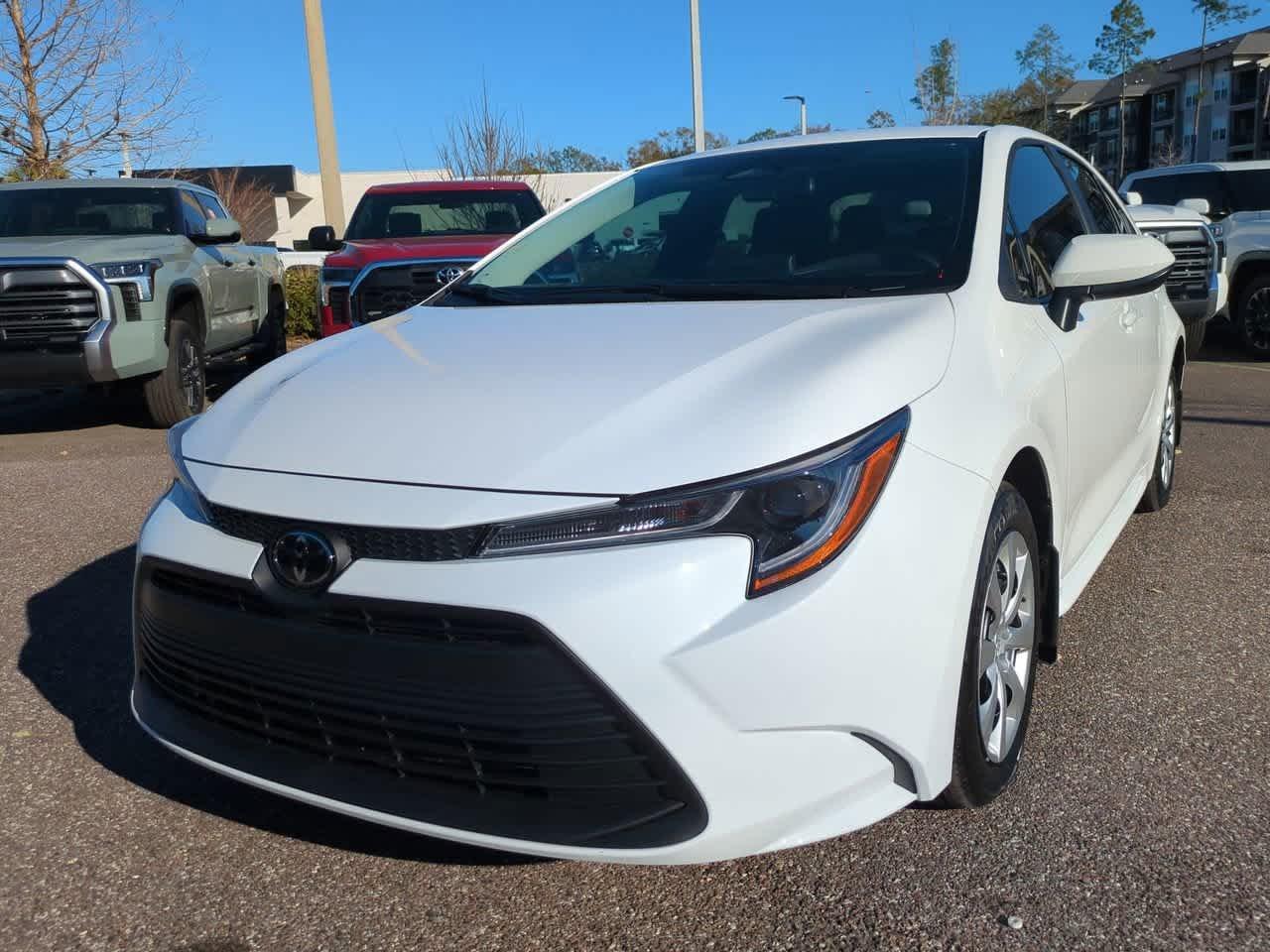 Toyota Corolla Le Fwd 4Dr Car - Thumbnail 3