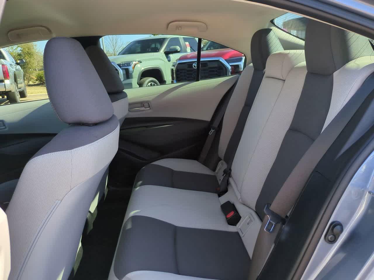 Toyota Corolla Le Fwd 4Dr Car - Thumbnail 13