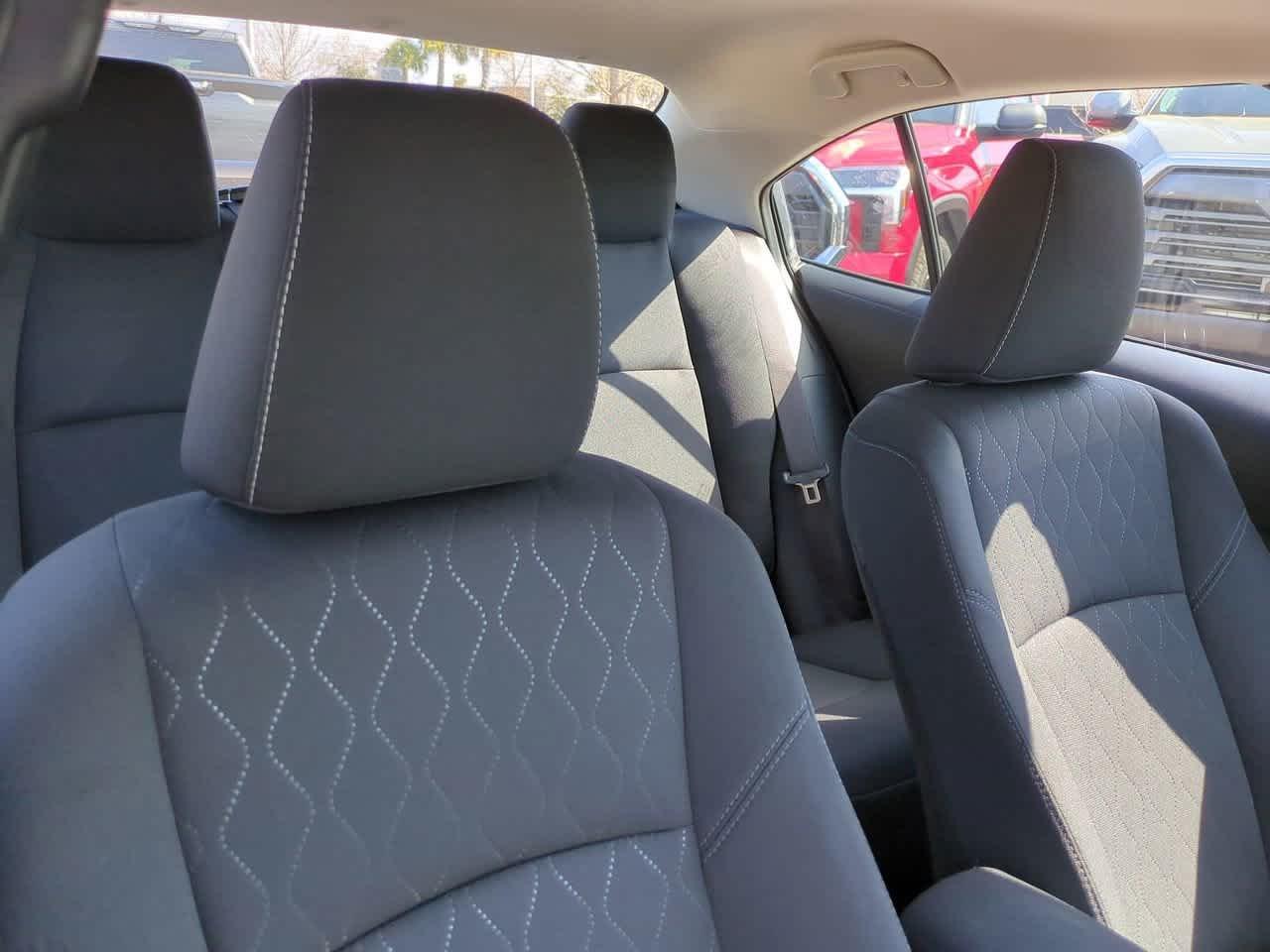 Toyota Corolla Le Fwd 4Dr Car - Thumbnail 8