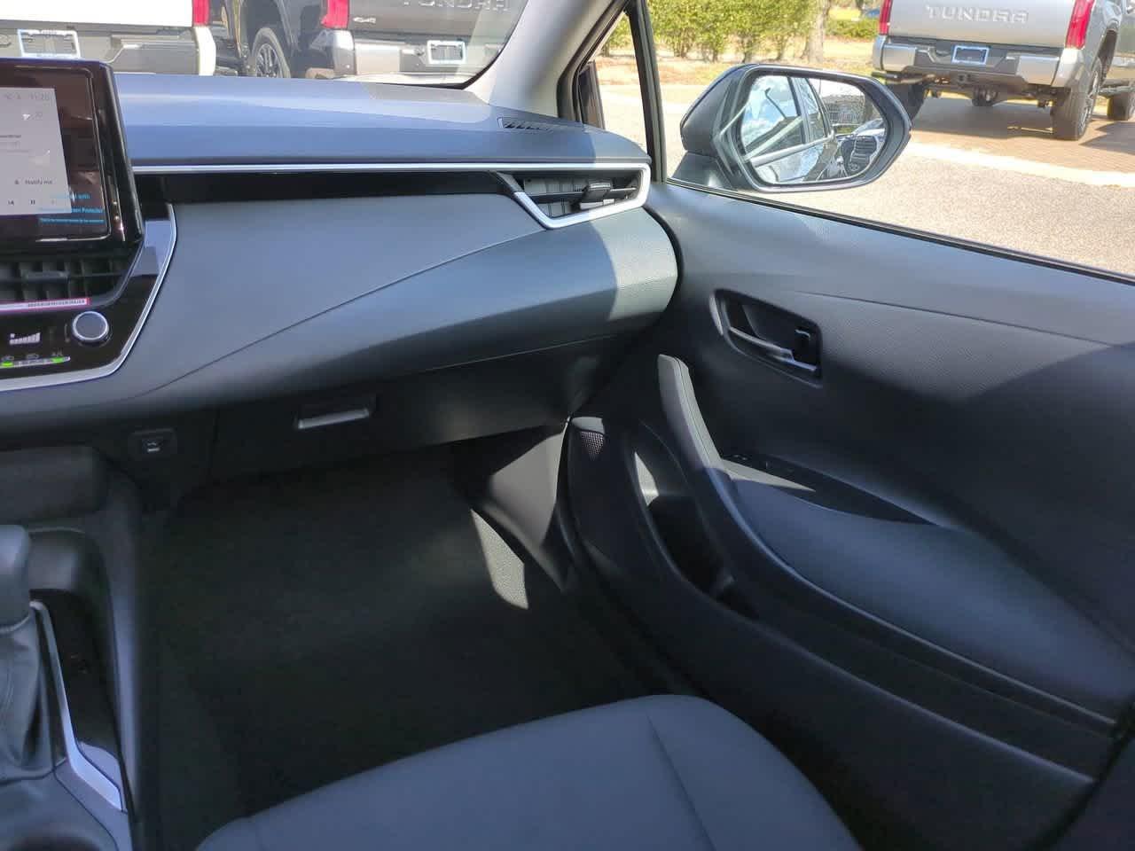 Toyota Corolla Le Fwd 4Dr Car - Thumbnail 17