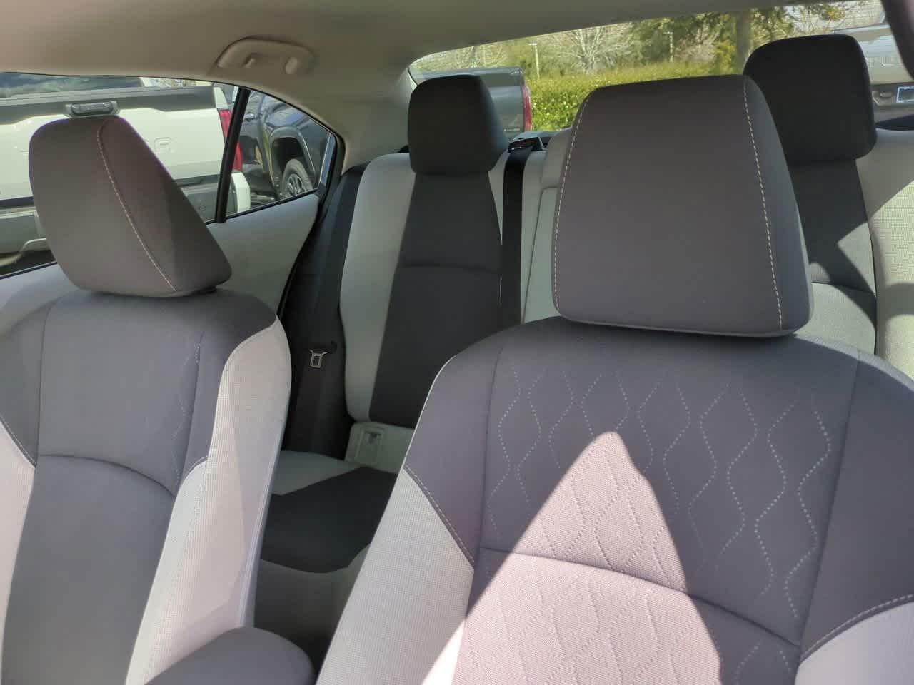 Toyota Corolla Le Fwd 4Dr Car - Thumbnail 9