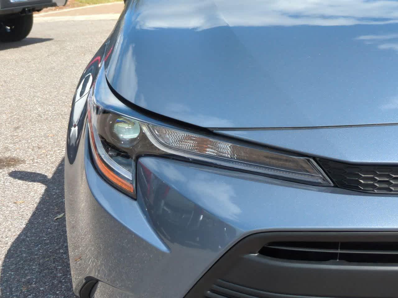 Toyota Corolla Le Fwd 4Dr Car - Thumbnail 11