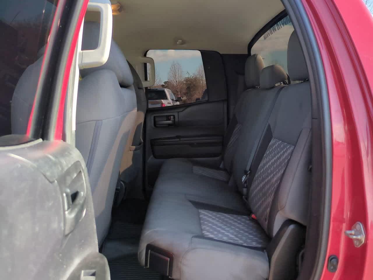 Toyota Tundra Sr Rwd Crew Cab Pickup - Thumbnail 14