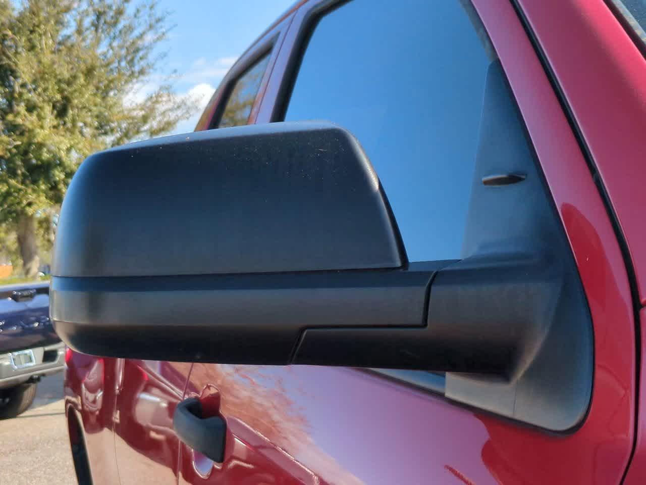 Toyota Tundra Sr Rwd Crew Cab Pickup - Thumbnail 13