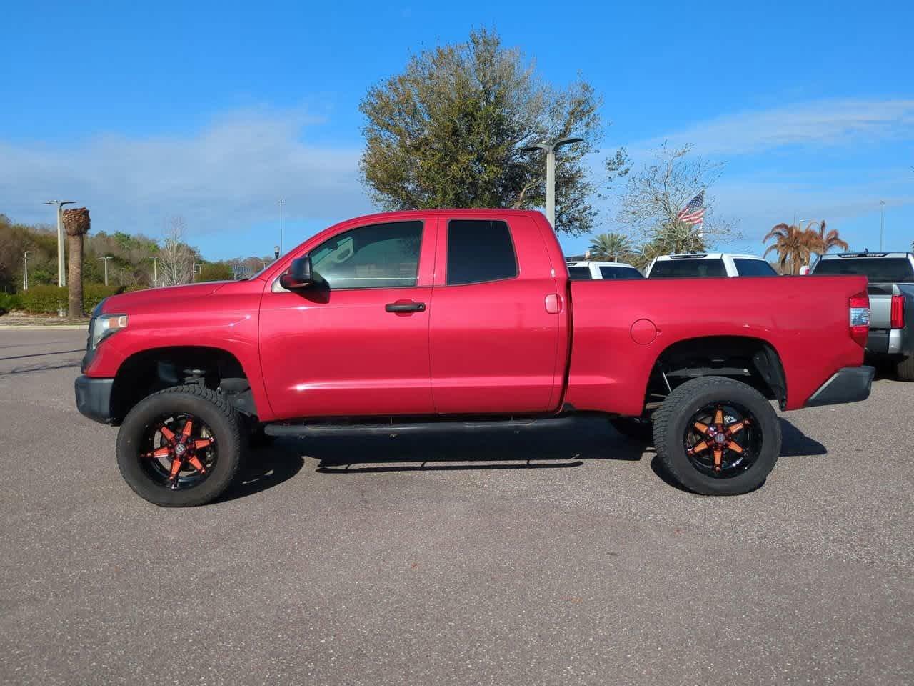 Toyota Tundra Sr Rwd Crew Cab Pickup - Thumbnail 4