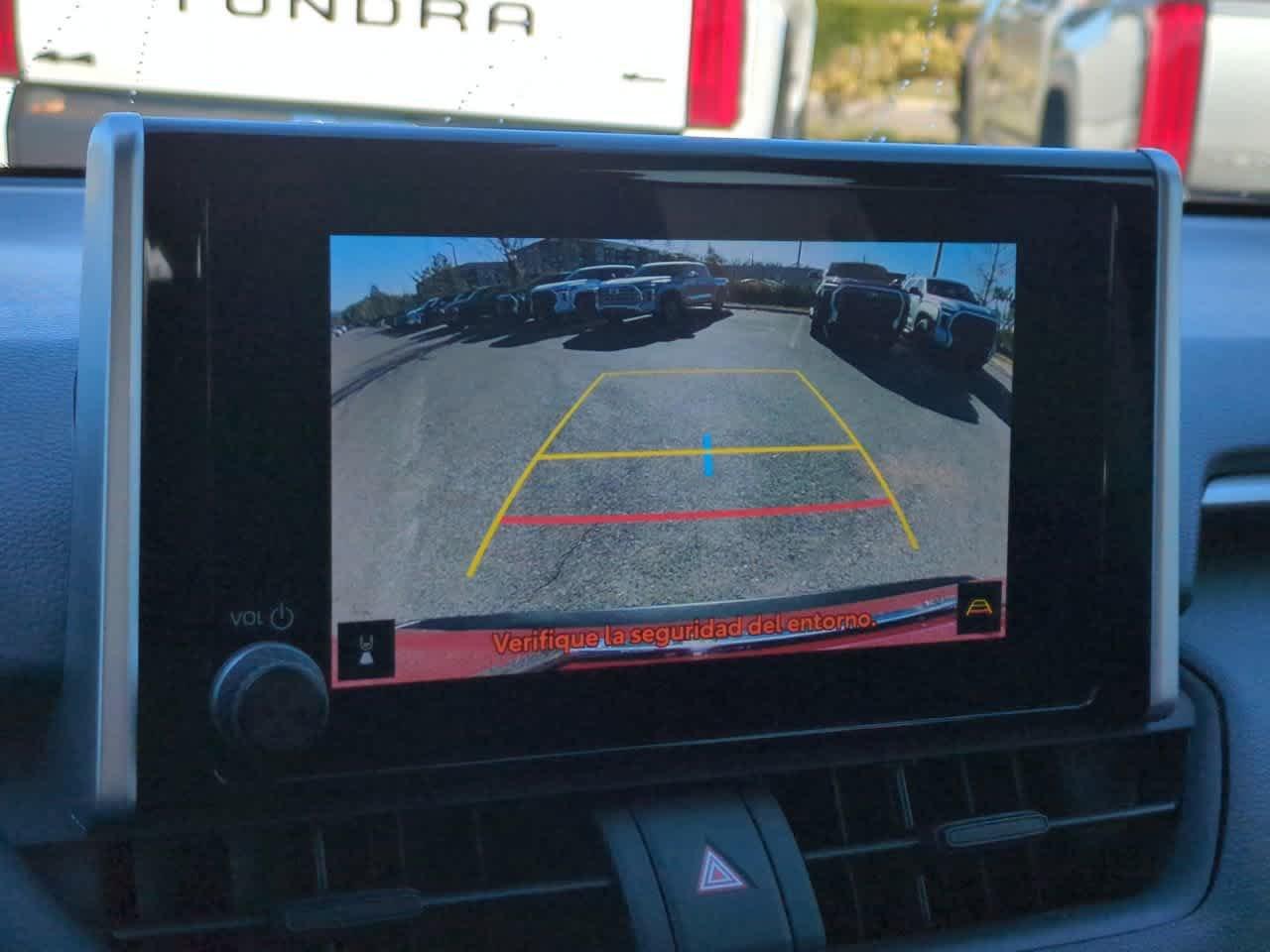 Toyota Rav4 Le Fwd Sport Utility - Thumbnail 20