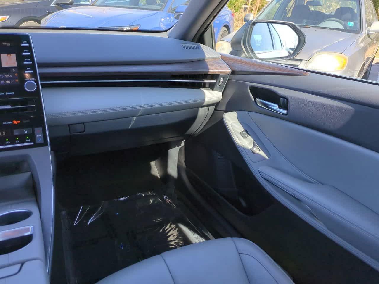 Toyota Avalon Hybrid Xle Fwd 4Dr Car - Thumbnail 17