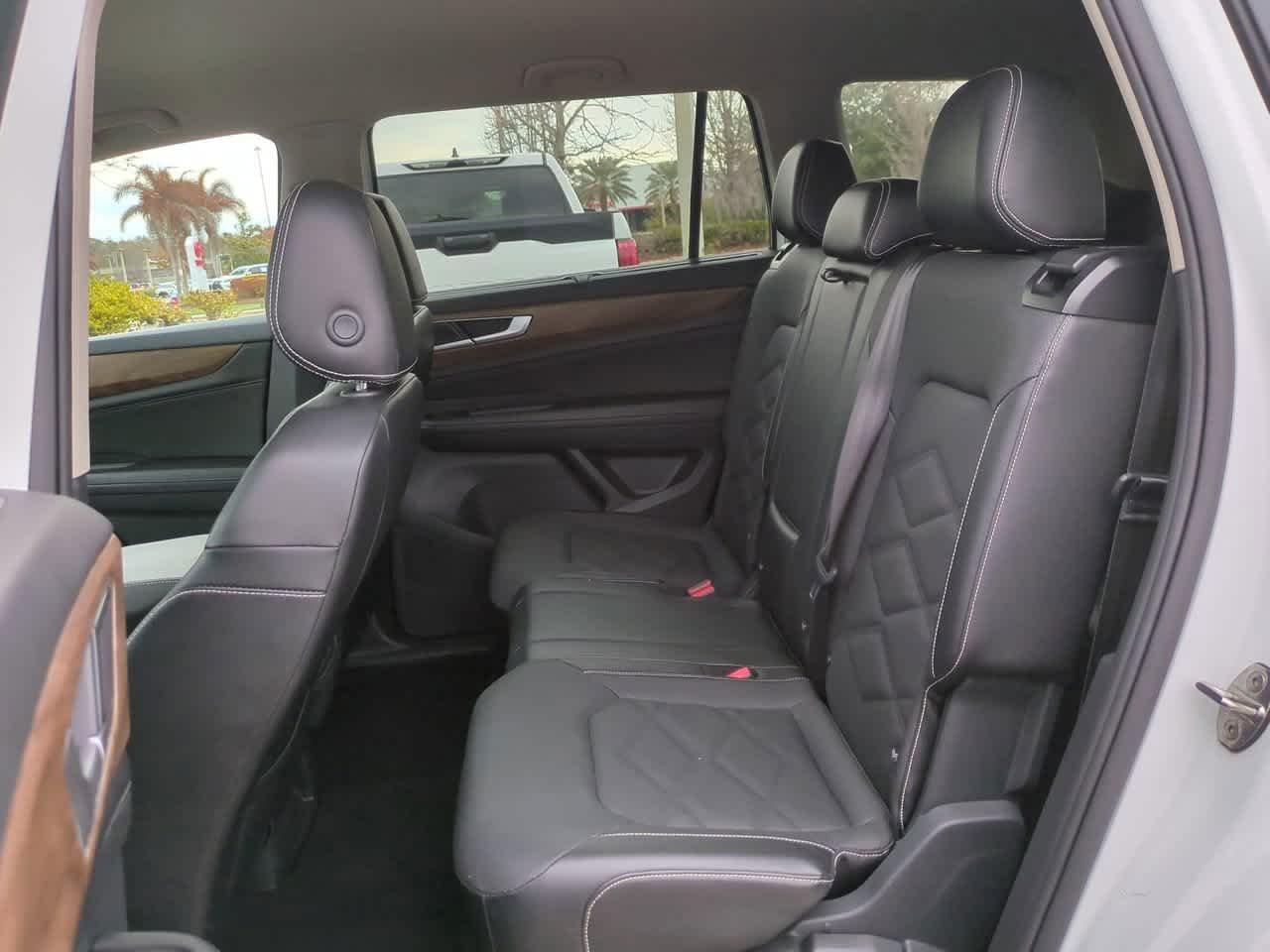 Volkswagen Atlas 2.0T Se W/Technology Fwd - Thumbnail 15