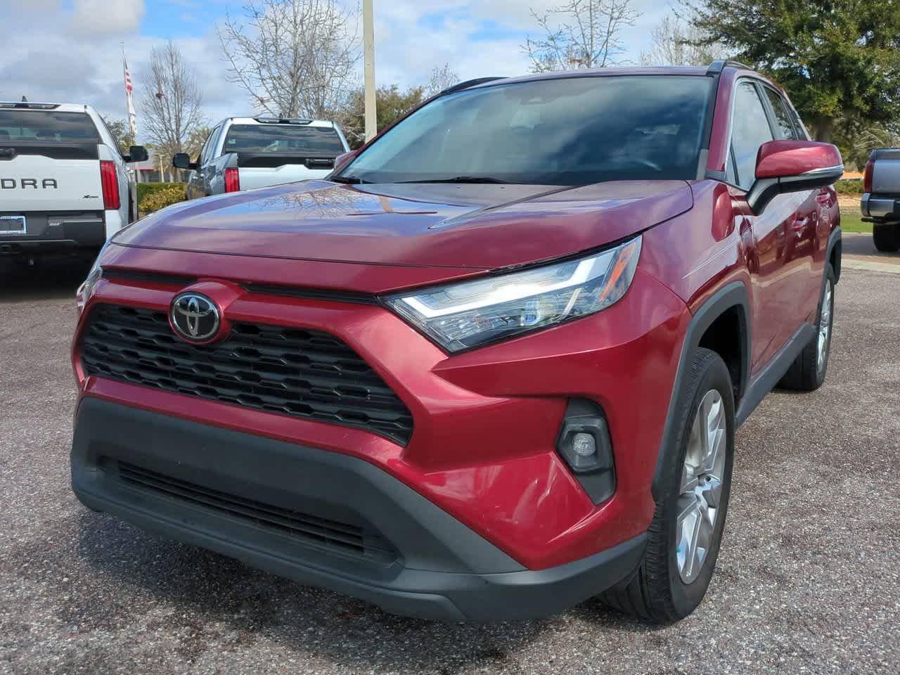 Toyota Rav4 Xle Premium Fwd Sport Utility - Thumbnail 3