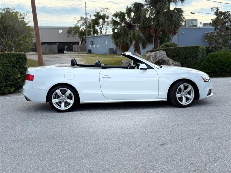 Audi A5 2.0T Premium Plus Cabriolet Quattro - Thumbnail 8