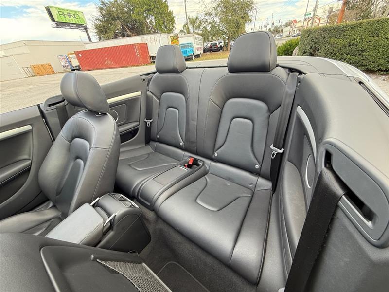 Audi A5 2.0T Premium Plus Cabriolet Quattro - Thumbnail 15