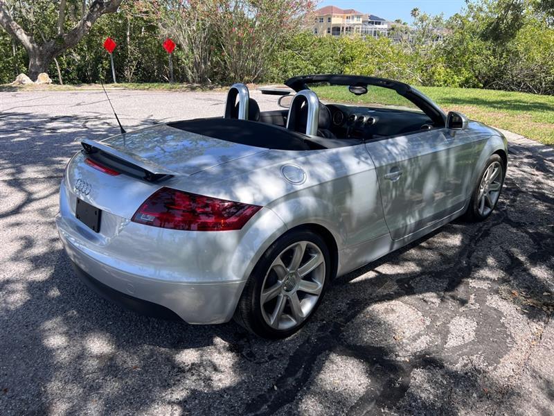 Audi Tt 2.0 T Roadster With S Tronic - Thumbnail 8