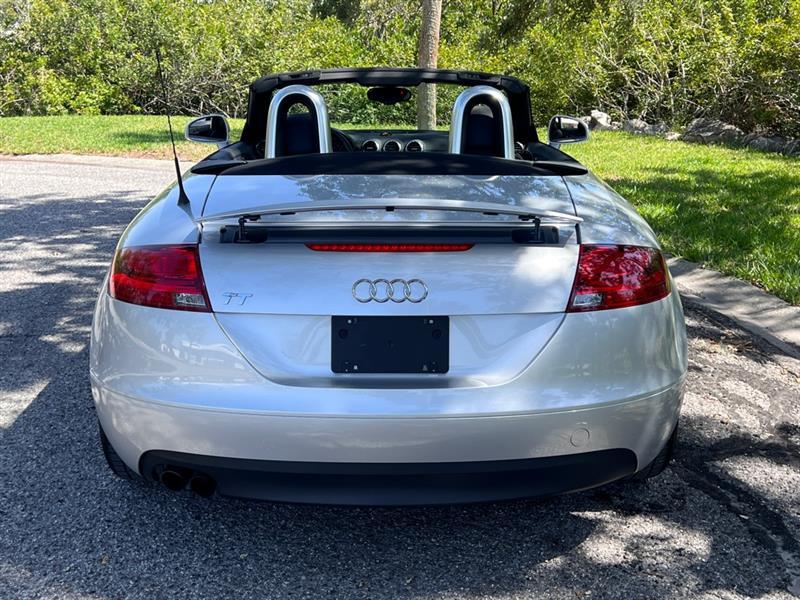 Audi Tt 2.0 T Roadster With S Tronic - Thumbnail 6