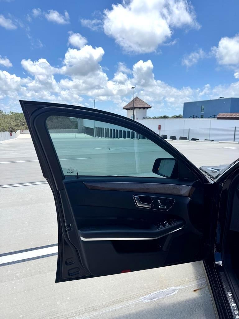 Mercedes-Benz E-Class E350 Sedan - Thumbnail 11