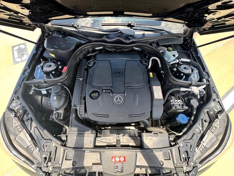 Mercedes-Benz E-Class E350 Sedan - Thumbnail 2