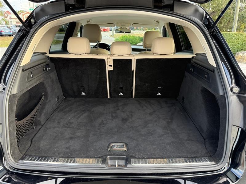 Mercedes-Benz Glc-Class Glc300 4Matic - Thumbnail 14