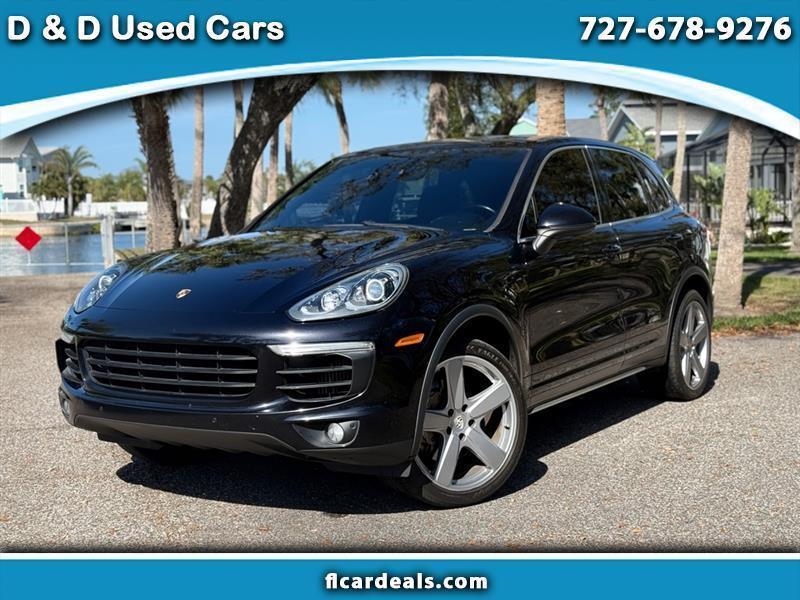 Porsche Cayenne S - View 1