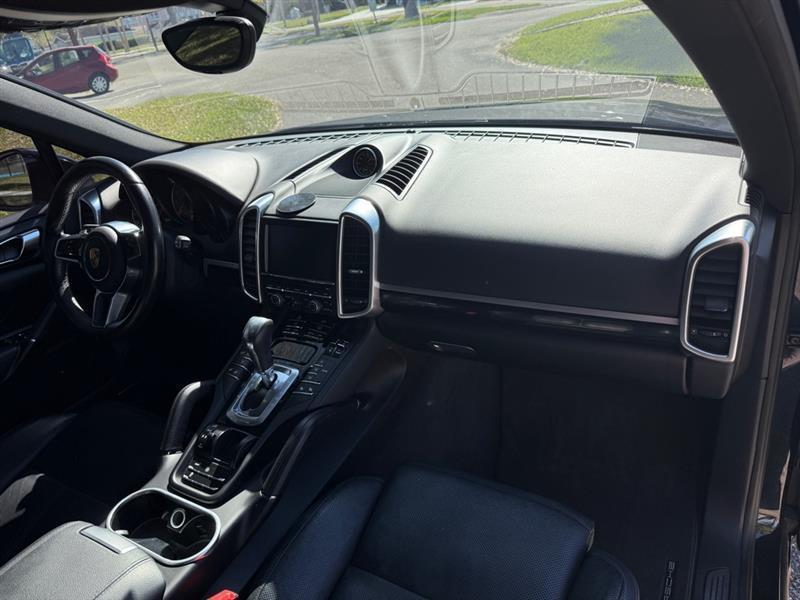 Porsche Cayenne S - Thumbnail 20