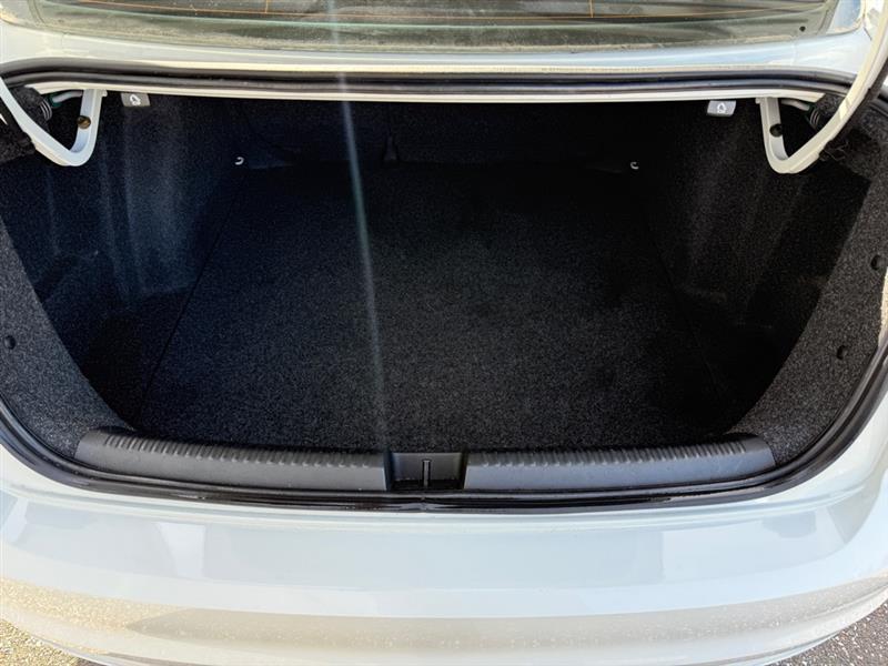 Volkswagen Jetta 1.4T S 6A - Thumbnail 14