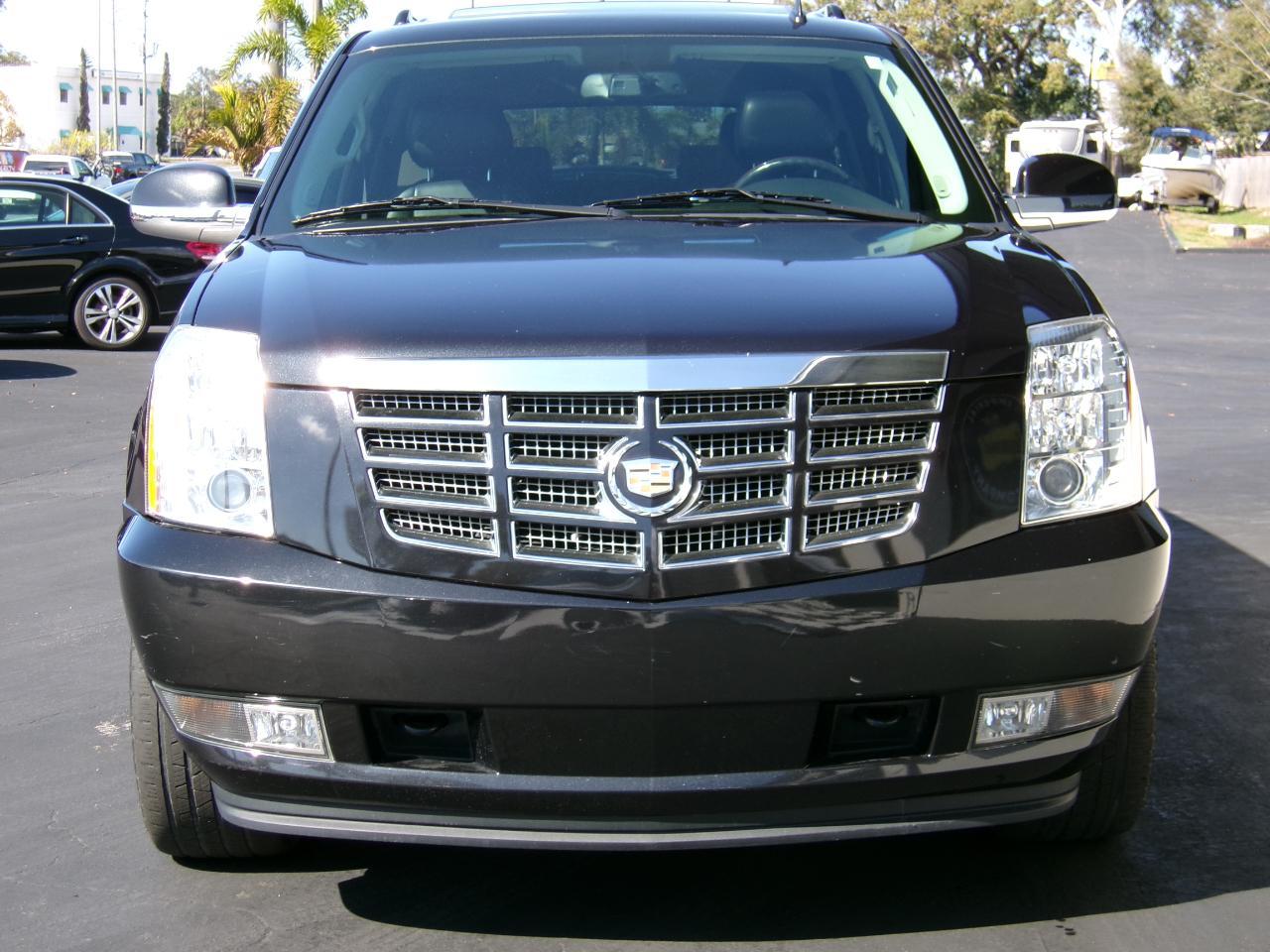Cadillac Escaladeesv Awd Luxury - Thumbnail 6