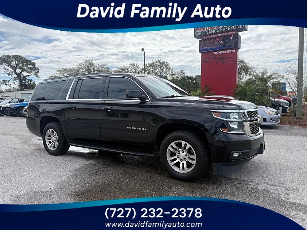 Chevrolet Suburban 1500 - View 1