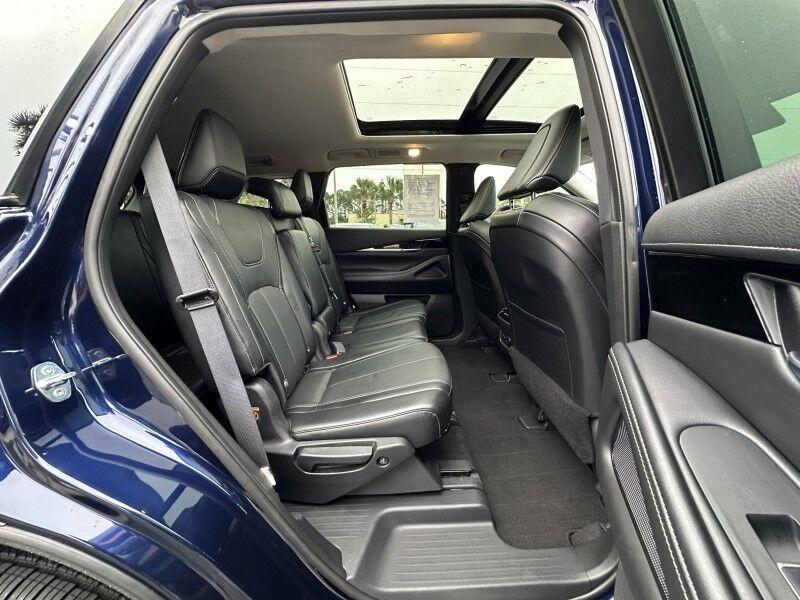 Infiniti QX60 - Thumbnail 18