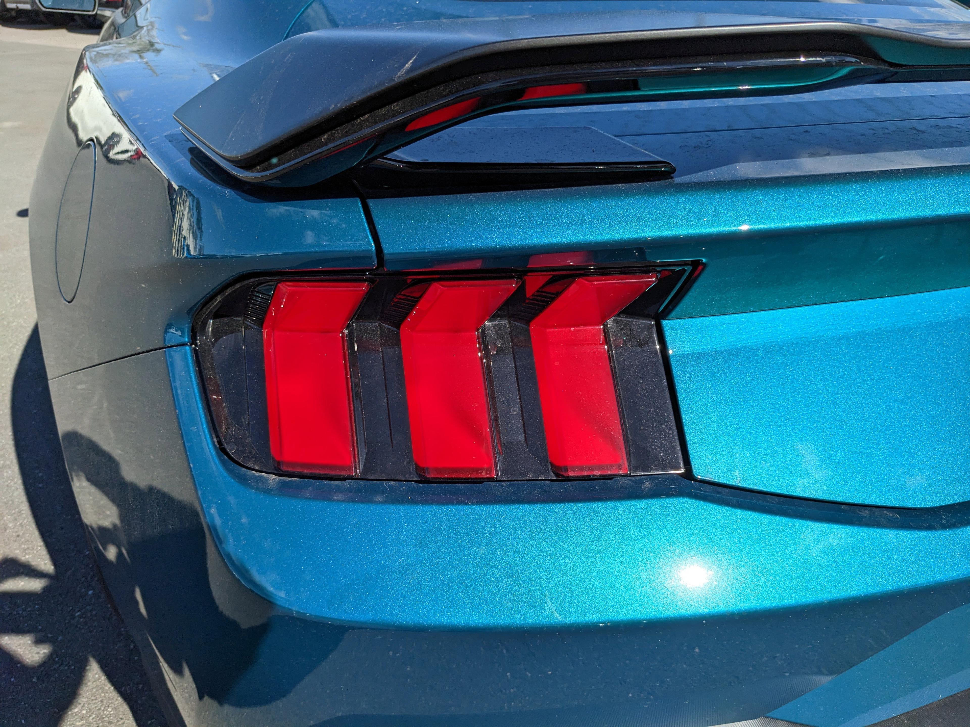 Ford Mustang Dark Horse - Thumbnail 14