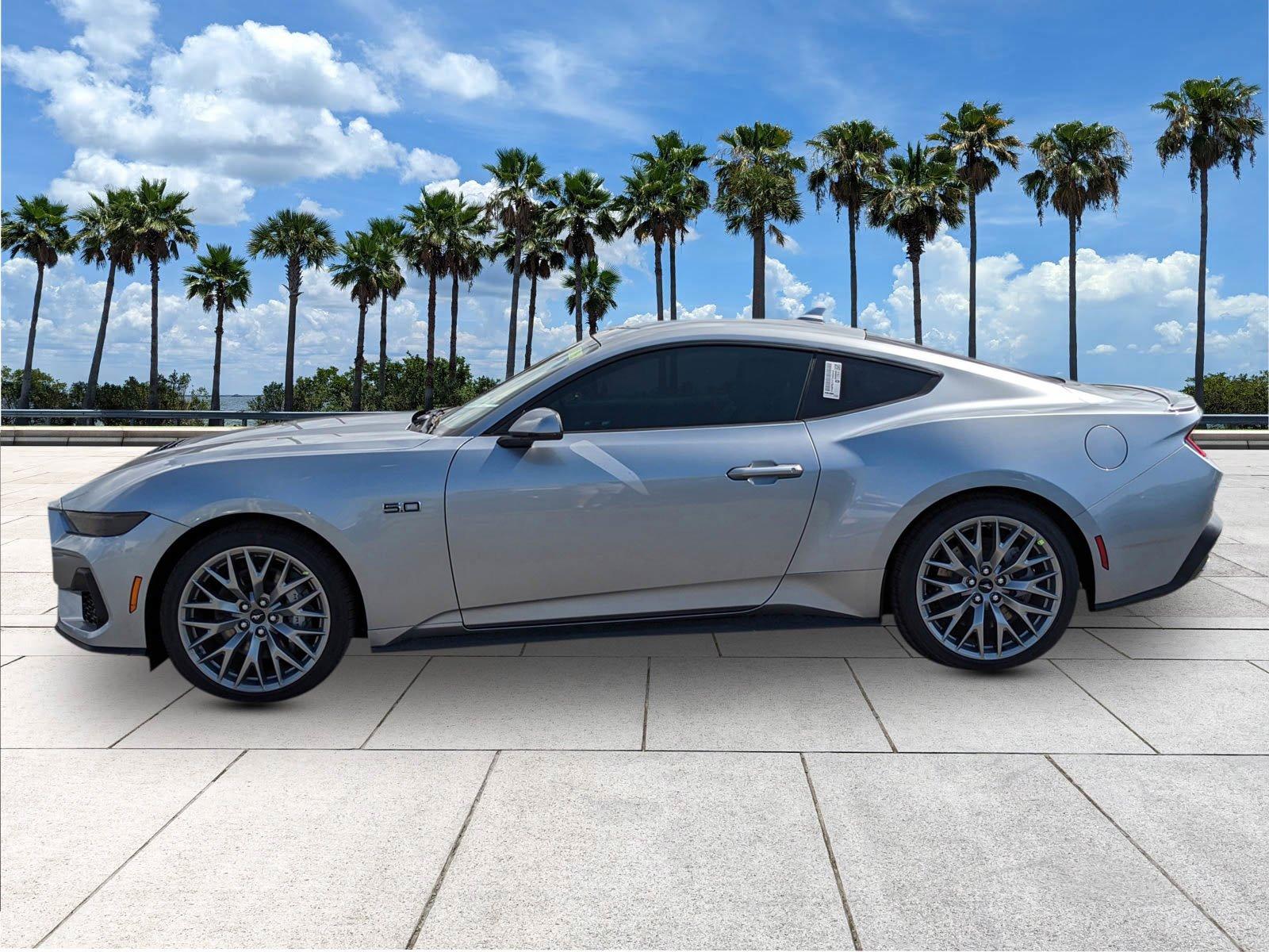 Ford Mustang Gt Premium - Thumbnail 5