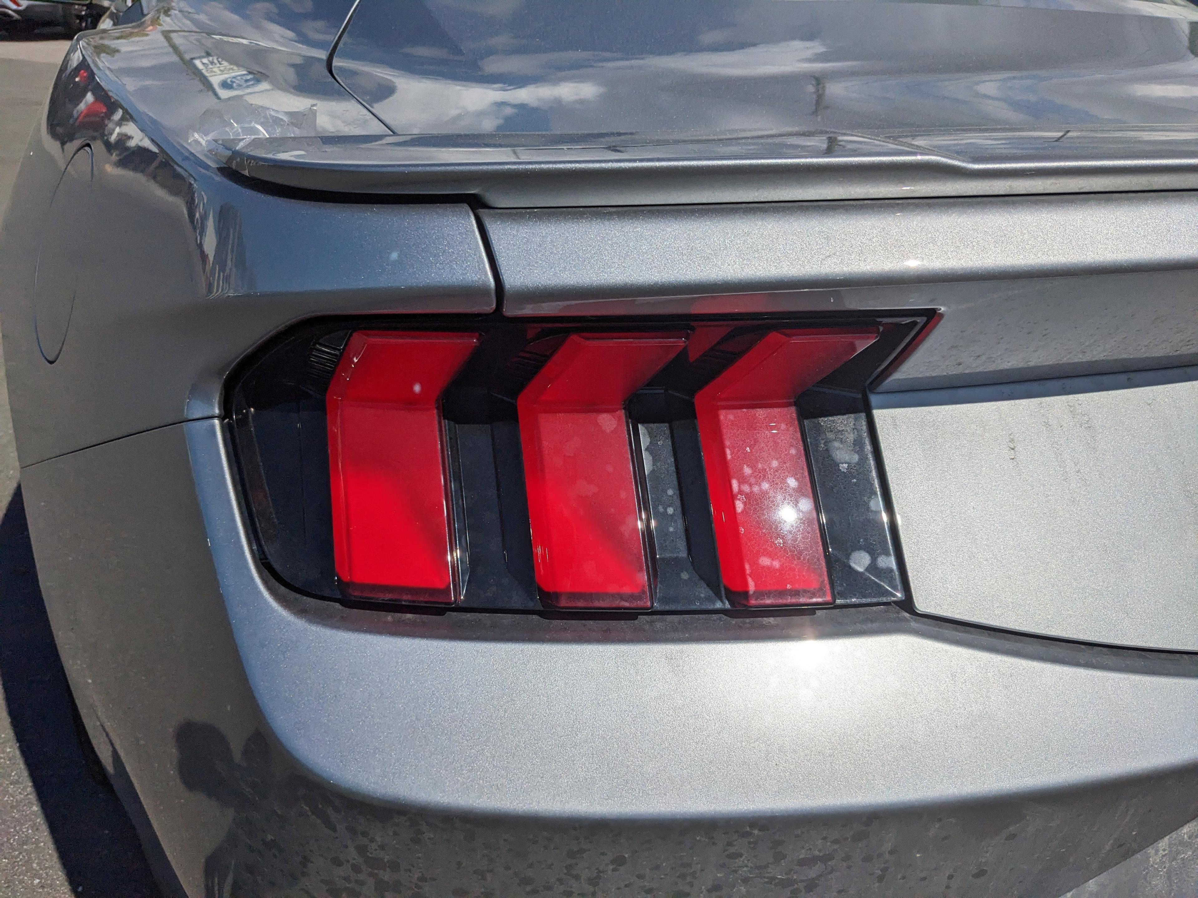 Ford Mustang Gt Premium - Thumbnail 11