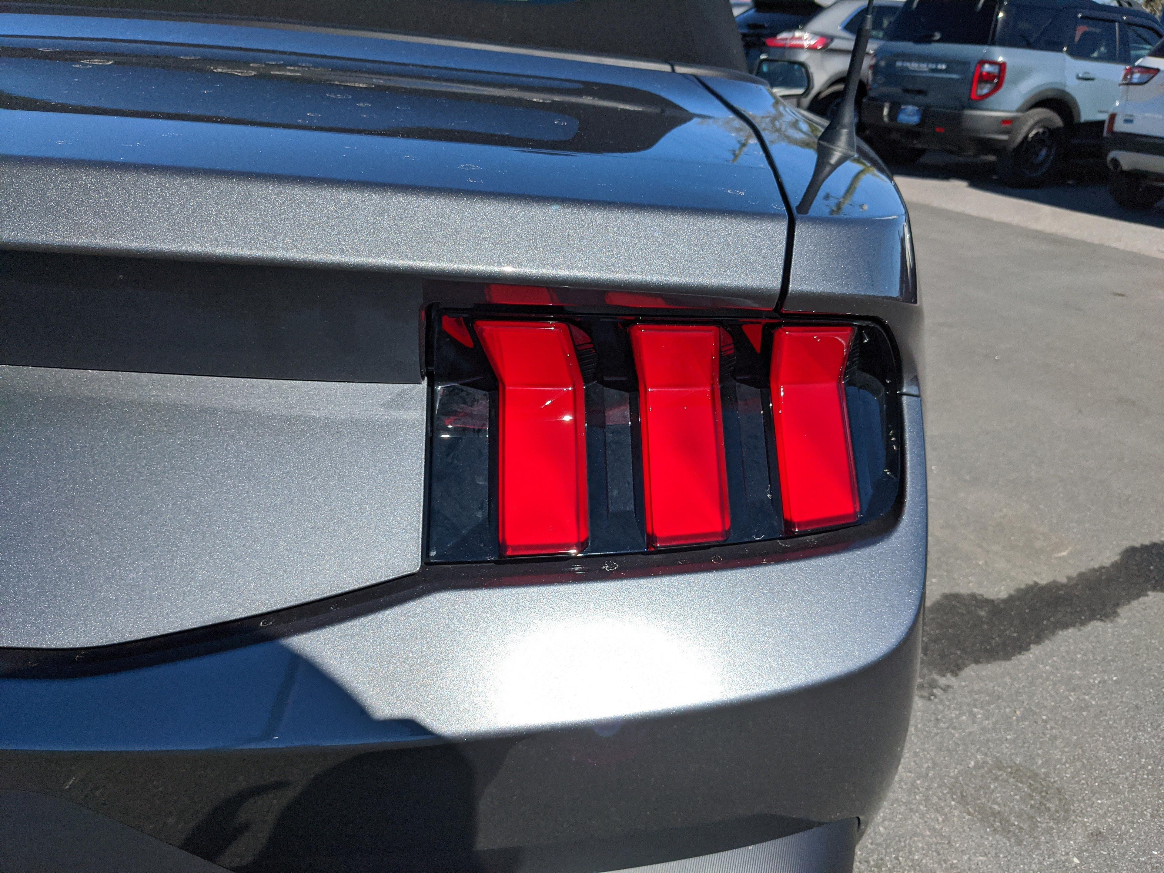Ford Mustang Ecoboost Premium - Thumbnail 12
