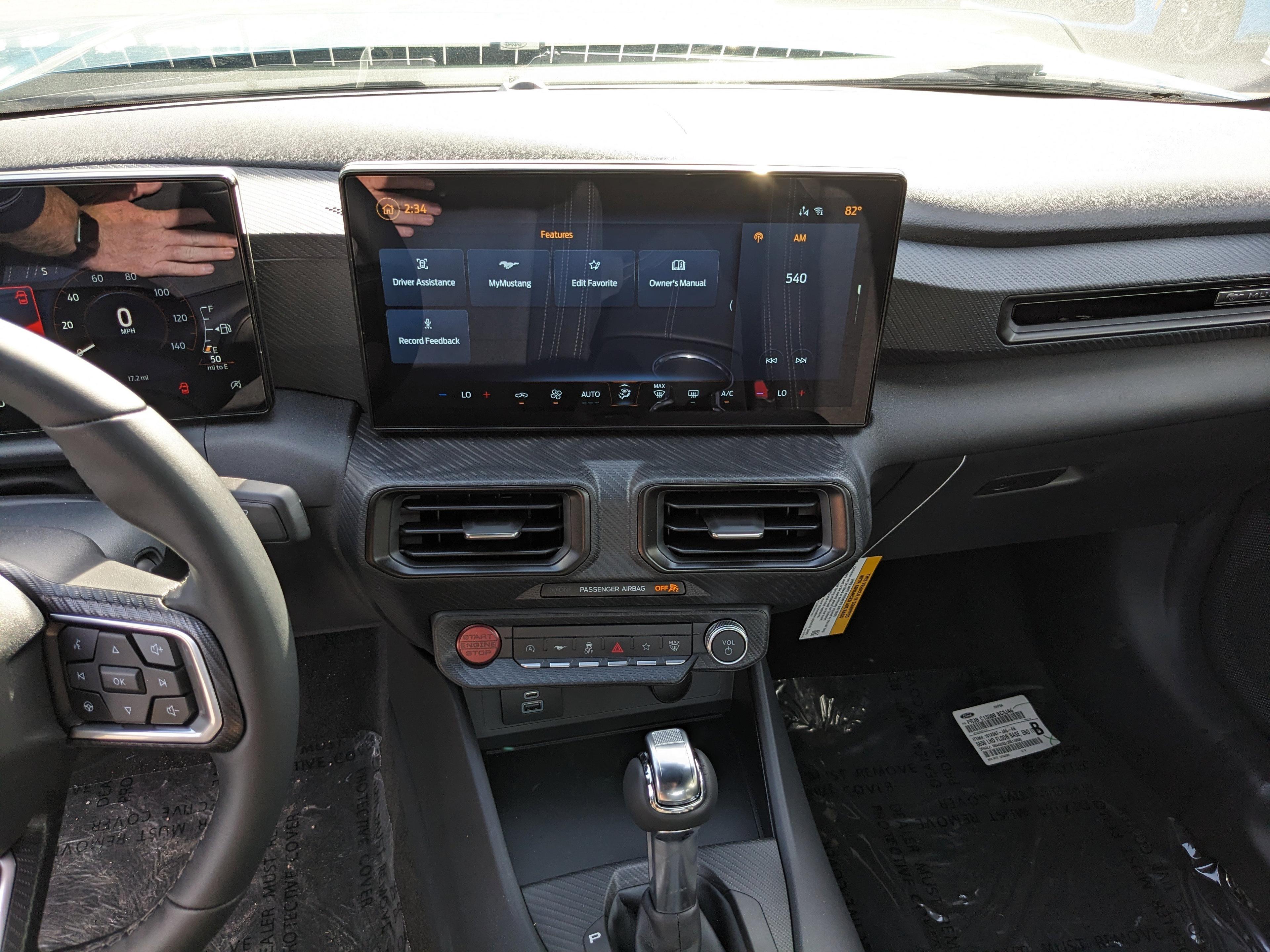 Ford Mustang Ecoboost - Thumbnail 15