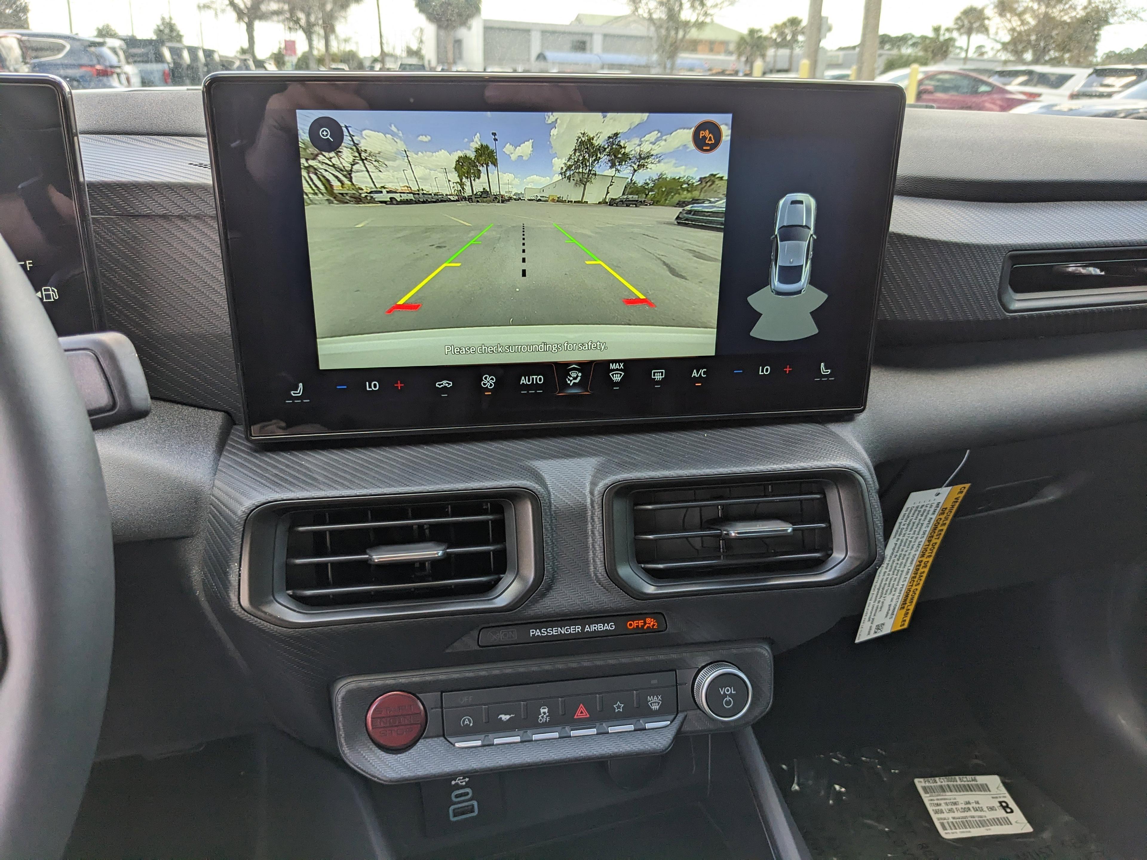 Ford Mustang Ecoboost - Thumbnail 18