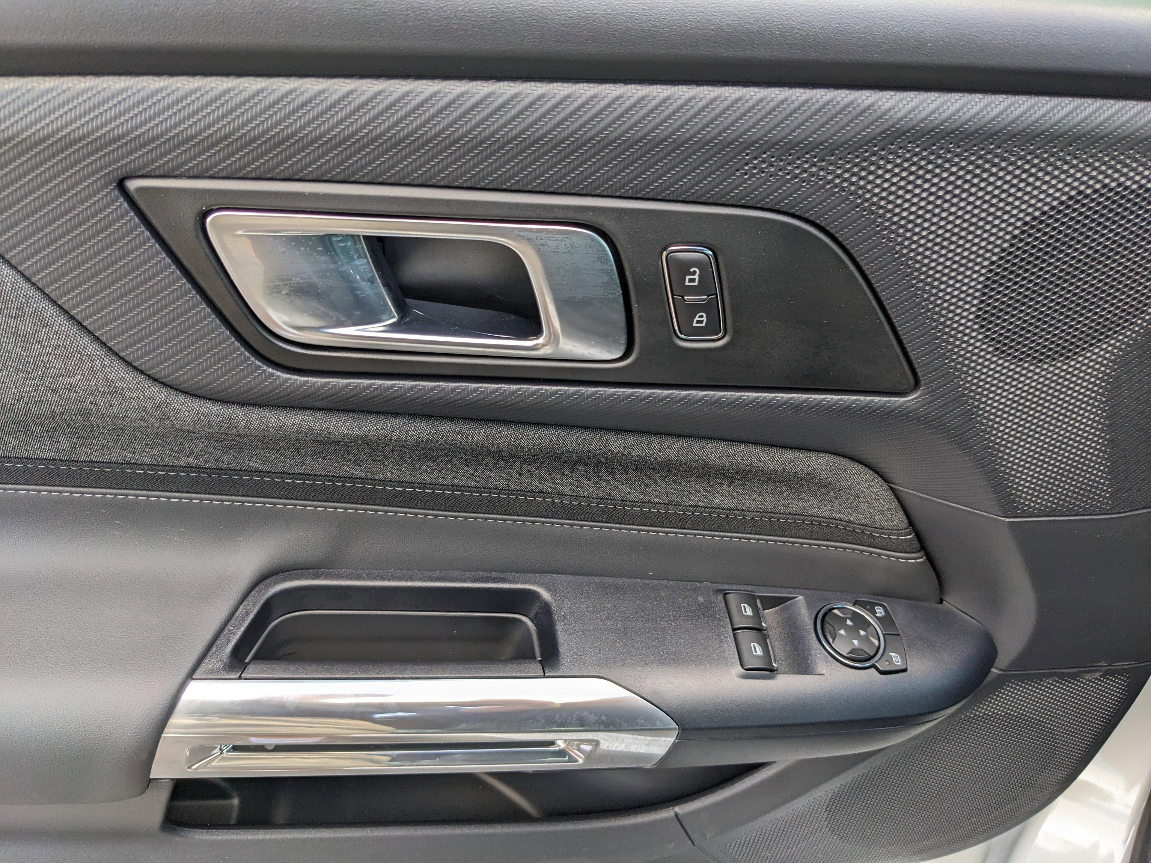 Ford Mustang Ecoboost - Thumbnail 14