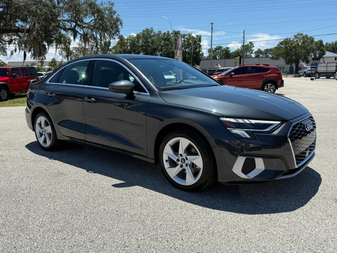 Audi A3 Premium - Thumbnail 9